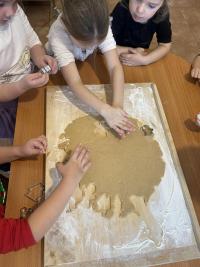 zdobíme medovníčky zdobíme medovníčky